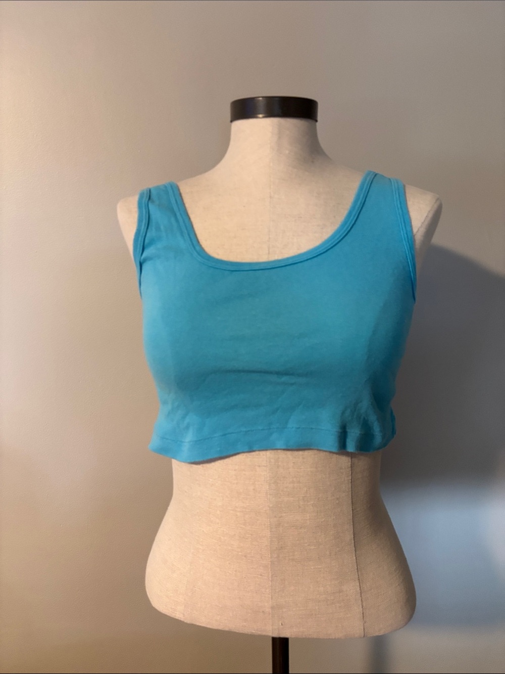 Women's Turquoise Crop Tank - Scoop Neck Casual Top